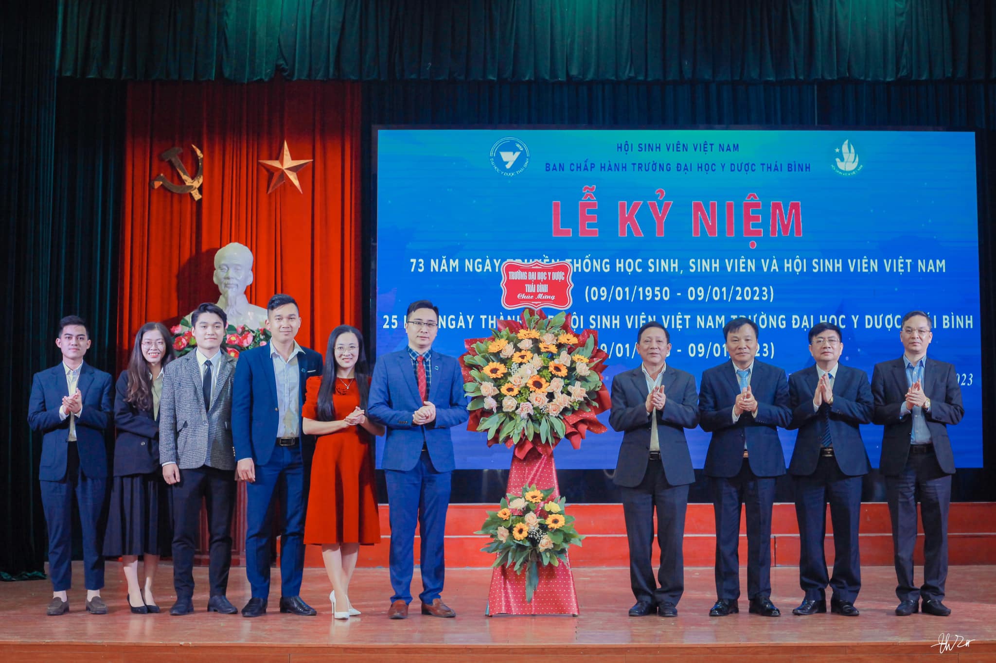 LỄ KỈ NIỆM
