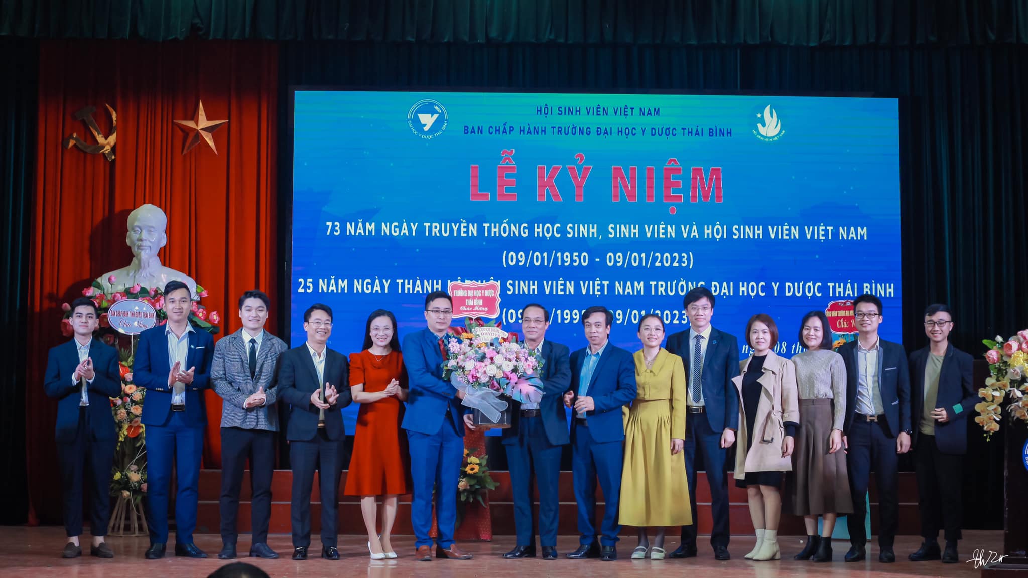 LỄ KỈ NIỆM7