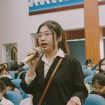 Đại diện Câu lạc bộ trình bày ý kiến tại Hội nghị